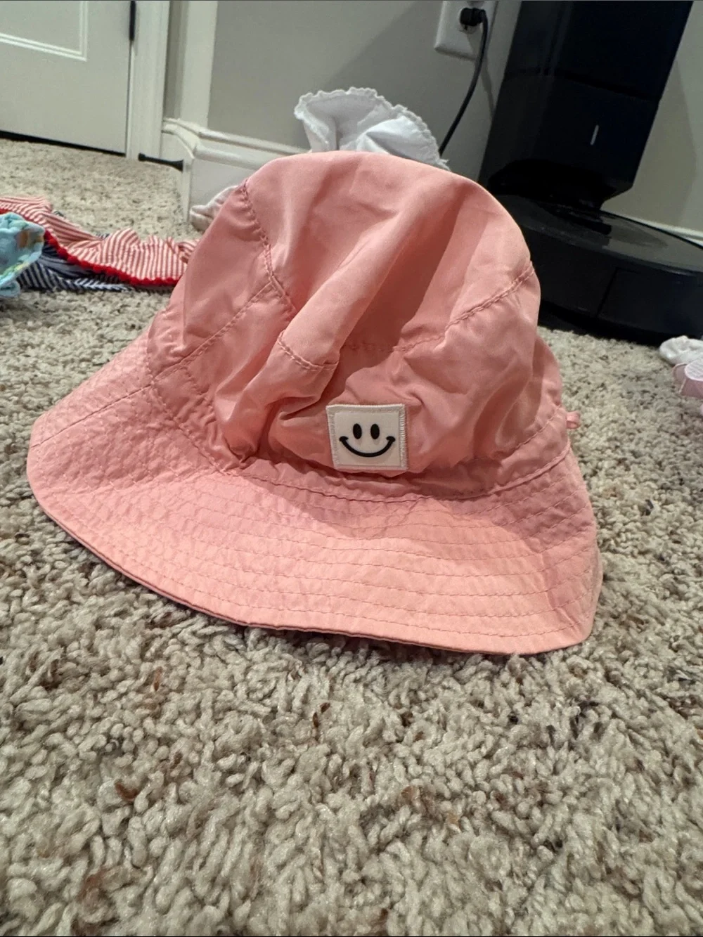 Pink Kids Bucket Hat with Smiley Patch 0-6 mo